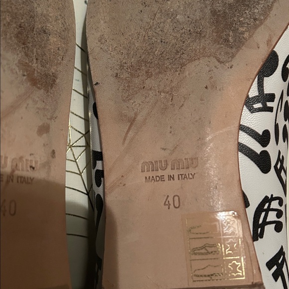 Miu Miu Graphic Black and White Flats - Picture 5 of 6